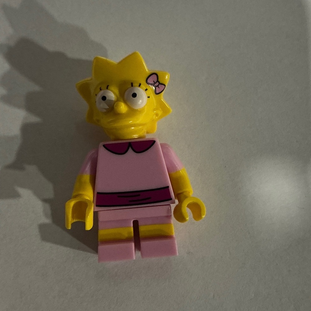 LEGO The Simpsons Lisa Simpson Minifigure